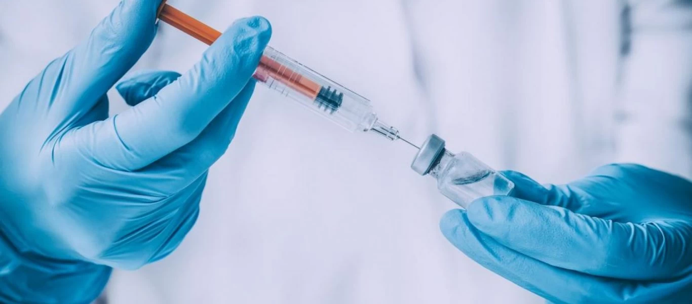 Το ακούσαμε και αυτό: «Δεν θα αναβάλλει κάποιος τον εμβολιασμό του επειδή θέλει να τεκνοποιήσει»